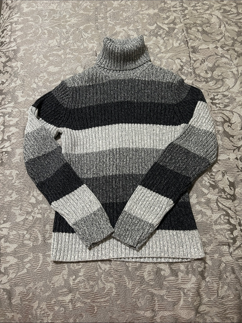 Eddie Bauer Striped Ribbed Turtleneck Sweater - Gray & Black